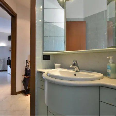 Mac Mahon By Interhome * Mediolan
